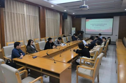 为大中小学提供更多“金课” 人民大学的创新实践——以北京邮电大学继续教育学院为例
